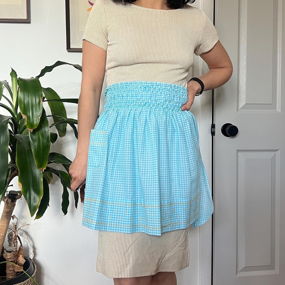 Vintage 70s handmade‎ apron Blue Gingham Retro Cottagecore smocking hostess